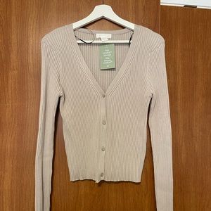 NWOT button up sweater